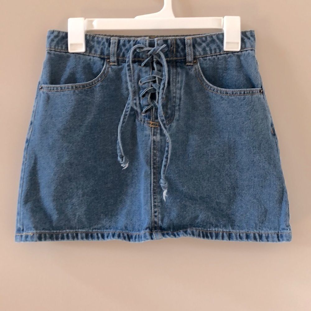 Forever 21 Jean Skirt Size 27